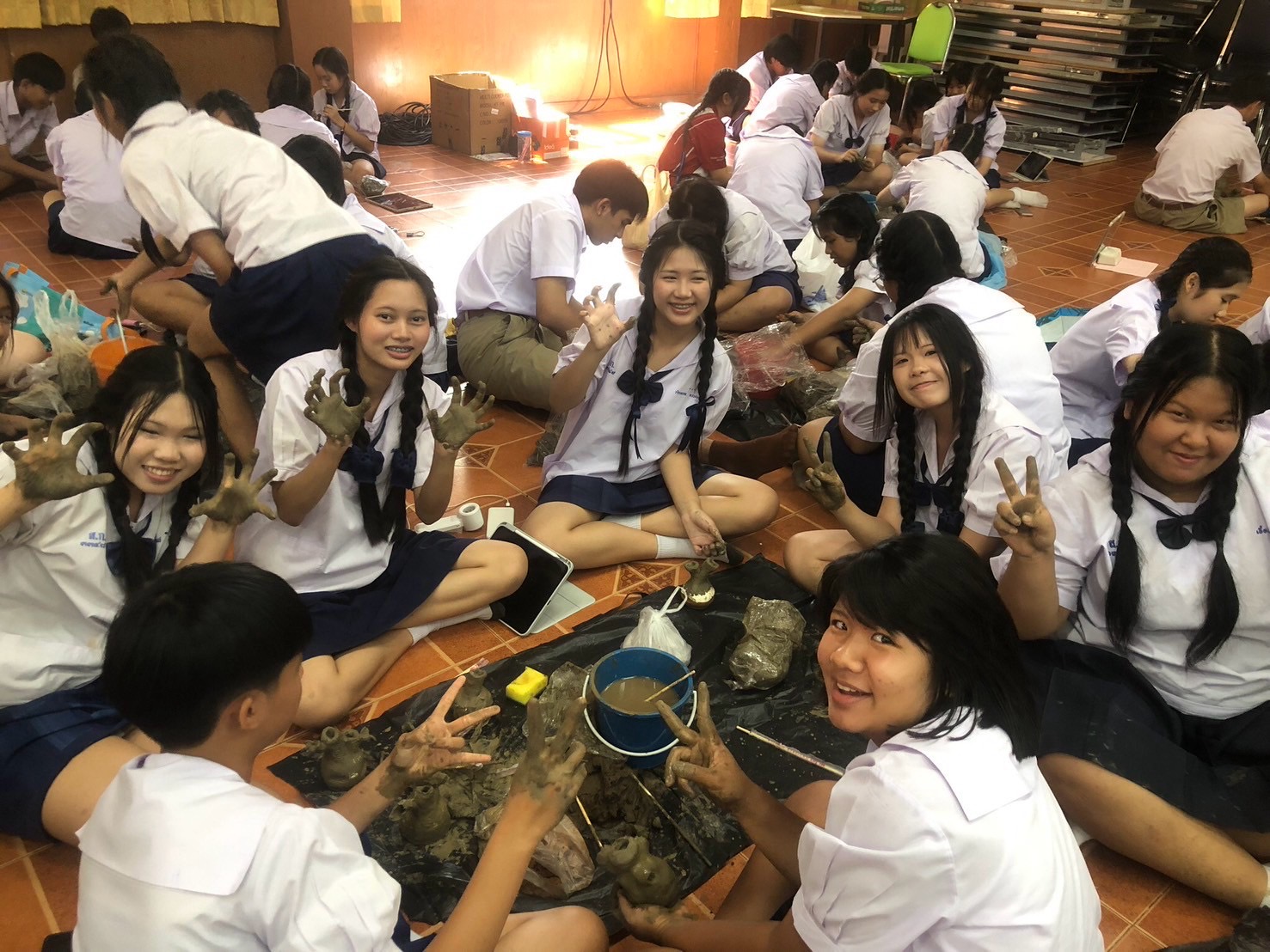 ปกผลงาน นวัตกรรมงานปั้น